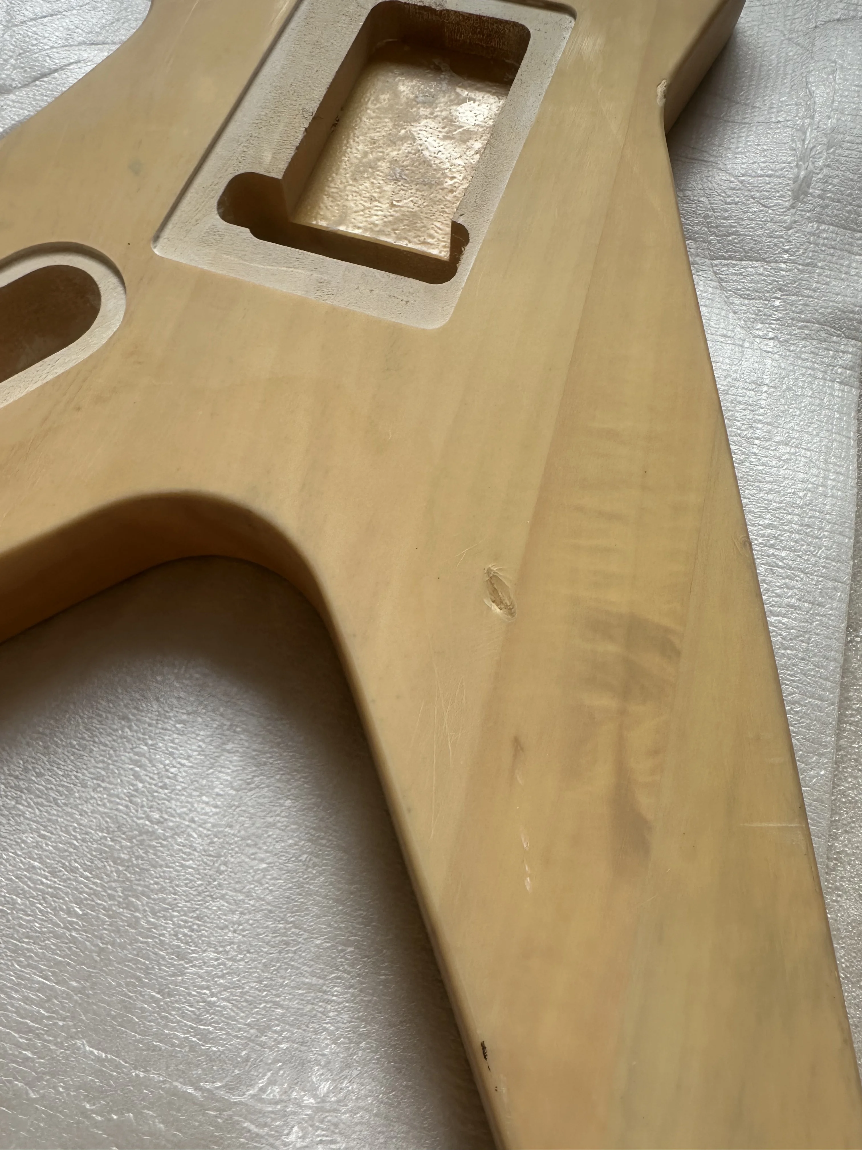 Factory Stock Electric Guitar Body, Floyd Rose Style, Gloss Finished lightning pattern, Special Shape, Stock Defective