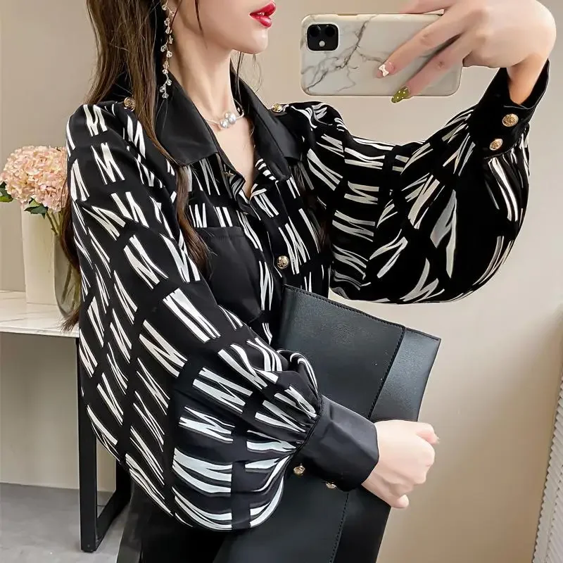 

Fashion Lapel Printed Spliced Pockets Button Lantern Sleeve Chiffon Shirt Loose Casual Female Clothing Commute Blouse D200