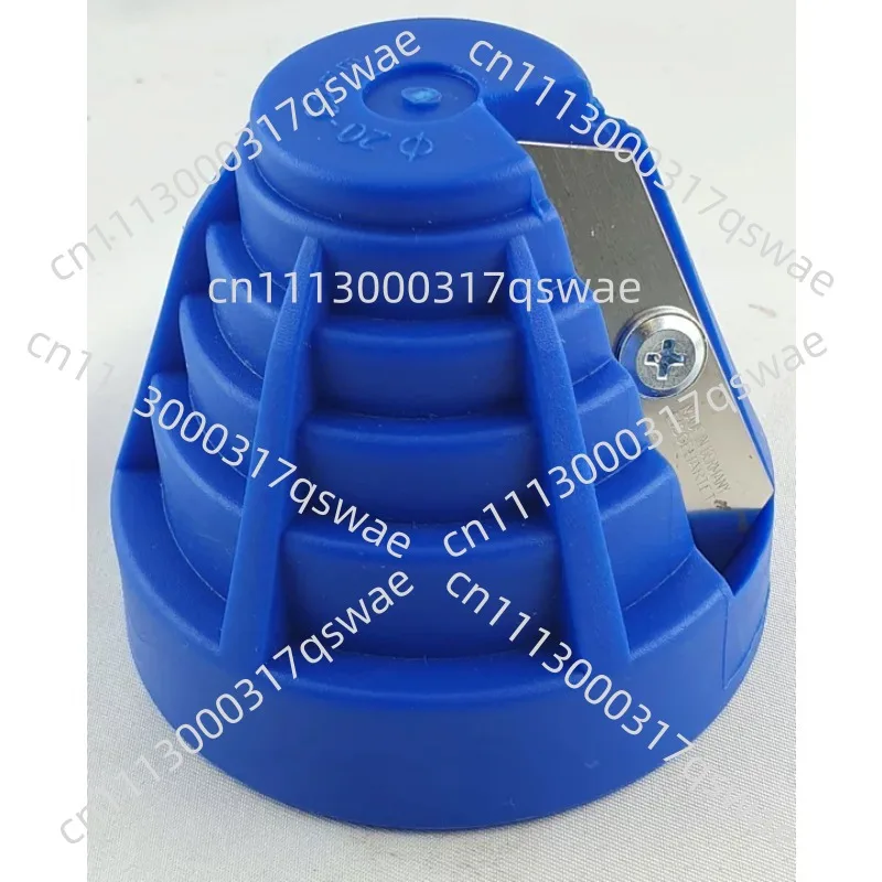 Pipe chamfer, pipe chamfering tool for chamfering both ends of plastic pipes up to 110 mm in diameter