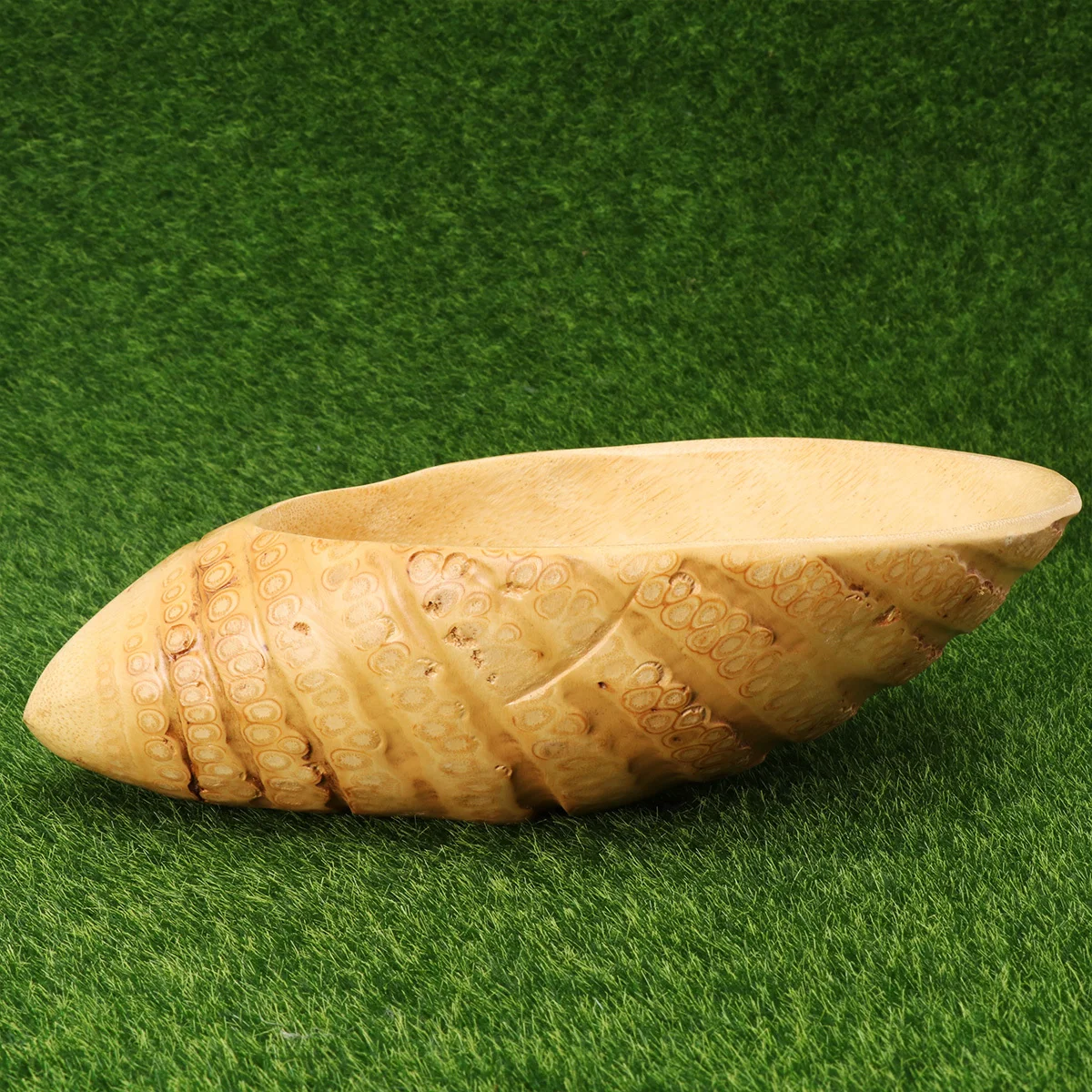 

Bamboo Fruit Tray Unique Texture Serving Platter for Dry Fruits Candy Confectionery Potpourri Contemporary Minimalist Tropical