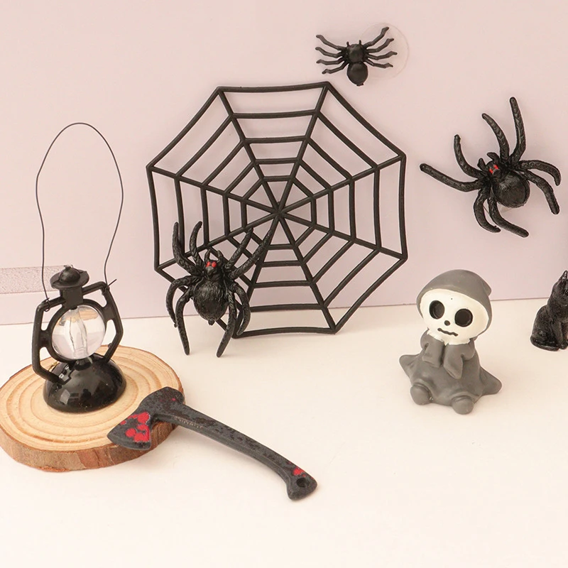 1Set DIY Ghost Festival Toy Doll House Halloween Boiler Spider Skull Bat Plastic Mini Decoration Holiday Party Horror Prop