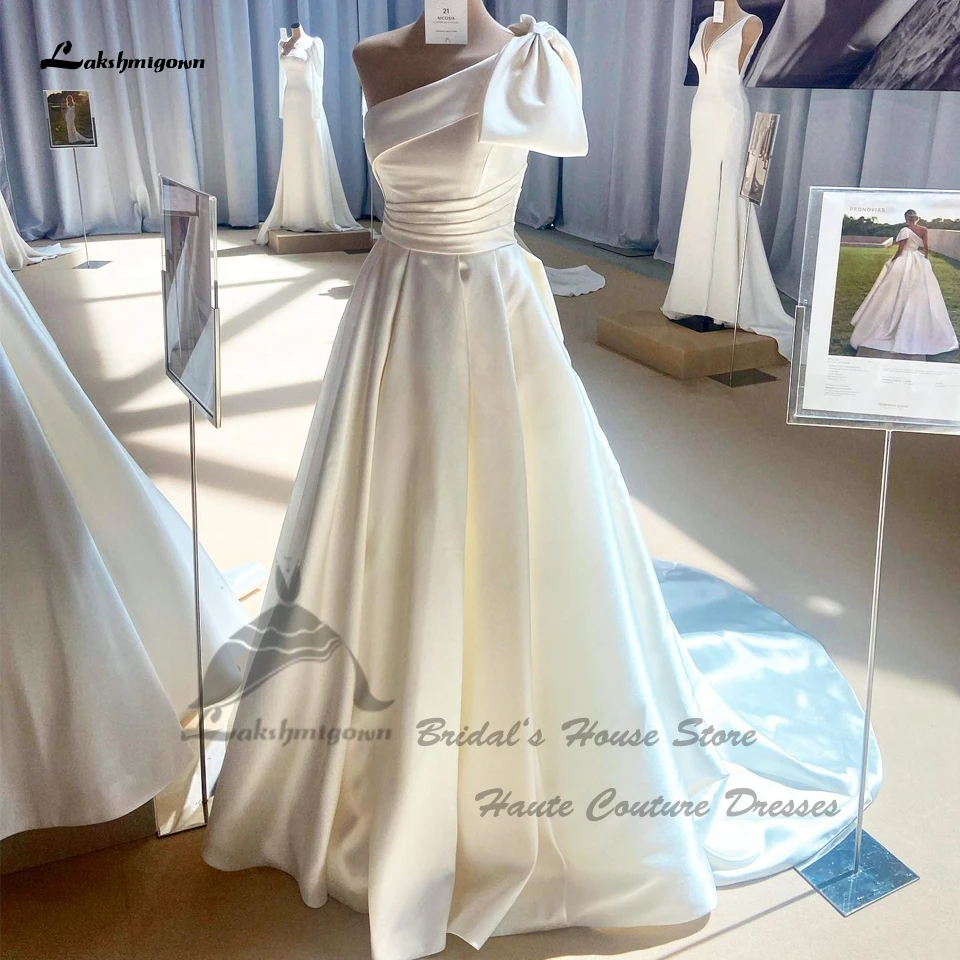 

Lakshmigown простое ТРАПЕЦИЕВИДНОЕ атласное свадебное платье для женщин Vestidos De Casamento 2023 скромные чековые Свадебные платья на одно плечо