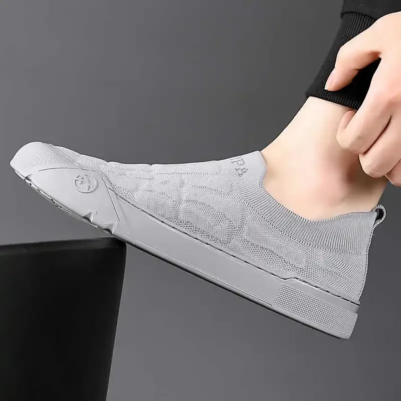 

Туфли на плоской подошве в стиле хип-хоп, черные повседневные роскошные дизайнерские мужские оригинальные новогодние кроссовки, спортивные игры, специальные беговые кроссовки