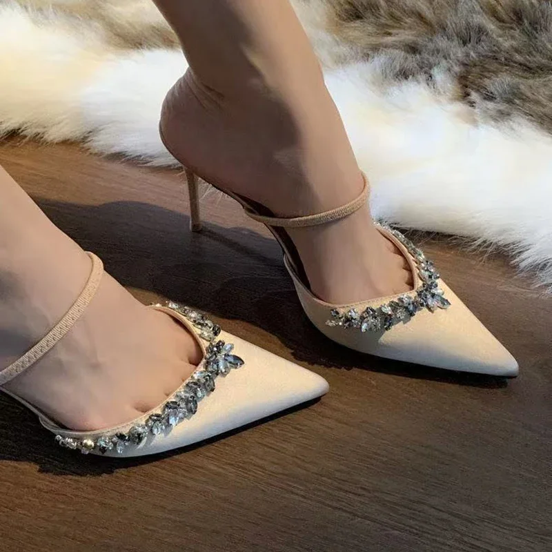 

Women High Heels Fashion Pointed Toe Sandals Women Summer Thin Heel Apricot Crystal Design Office Shoes Woman Luxury Party Shoes