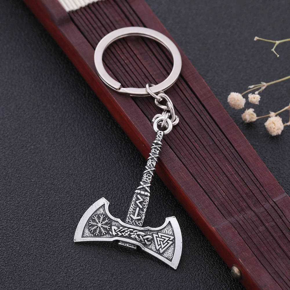 Skyrim 3D Slavic Perun Axe Pendant Key Chain Viking Thor Hammer Charm Odin\'s Symbol of Norse Valknut Irish Knot Men\'s Keychain