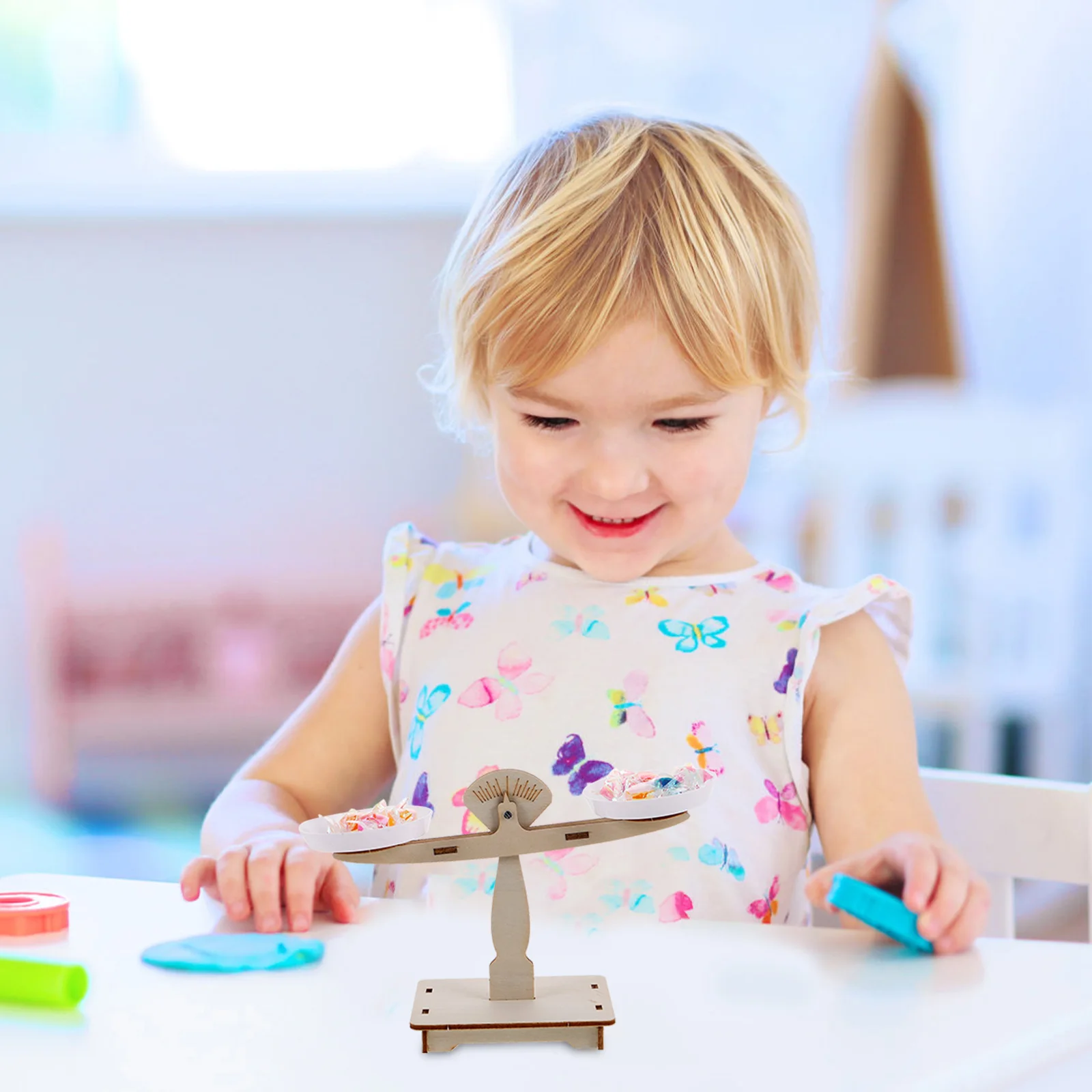 

Stem DIY Wooden Balance Scale for Kids Handheld Balance Beam Early Childhood Education Classroom Science Experiment Kit