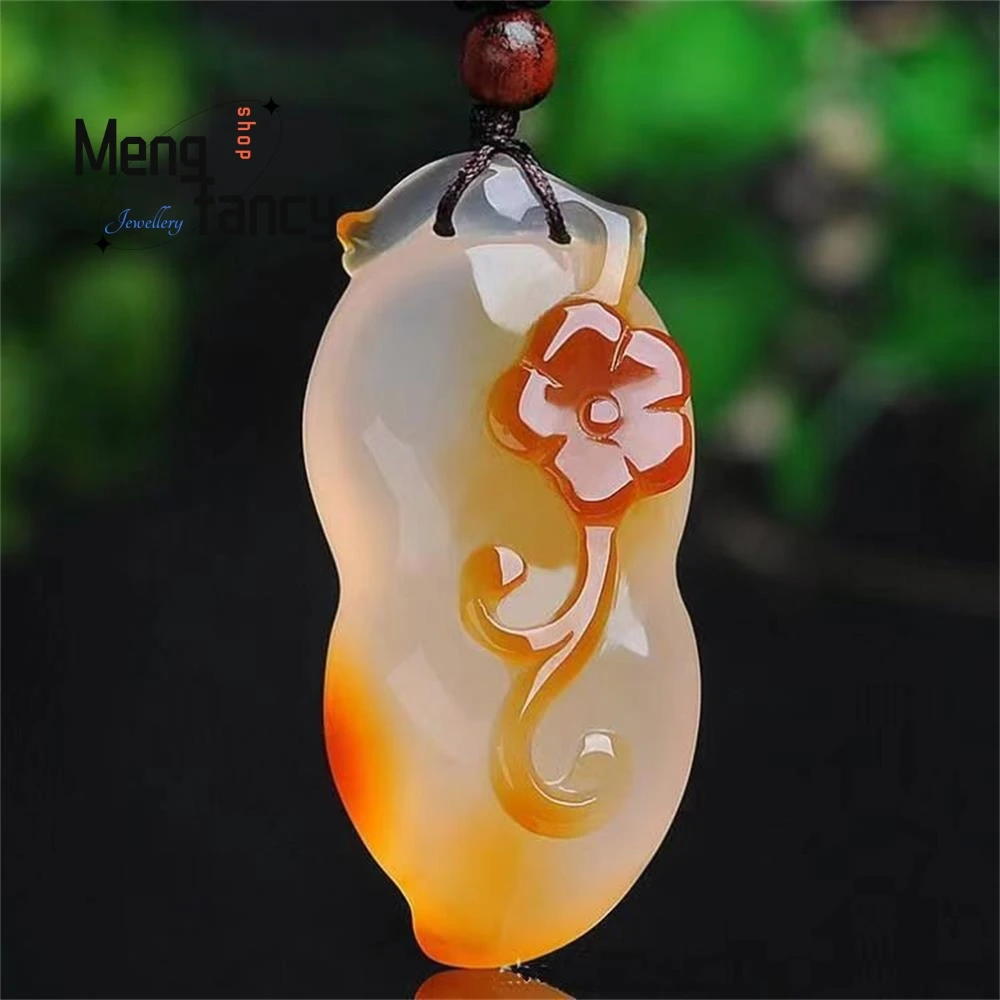 

Natural Agate New Coquettishly Carved Chalcedony Peanut Playful Colour Blossom Pendant Exquisite High-grade Fashion Fine Jewelry