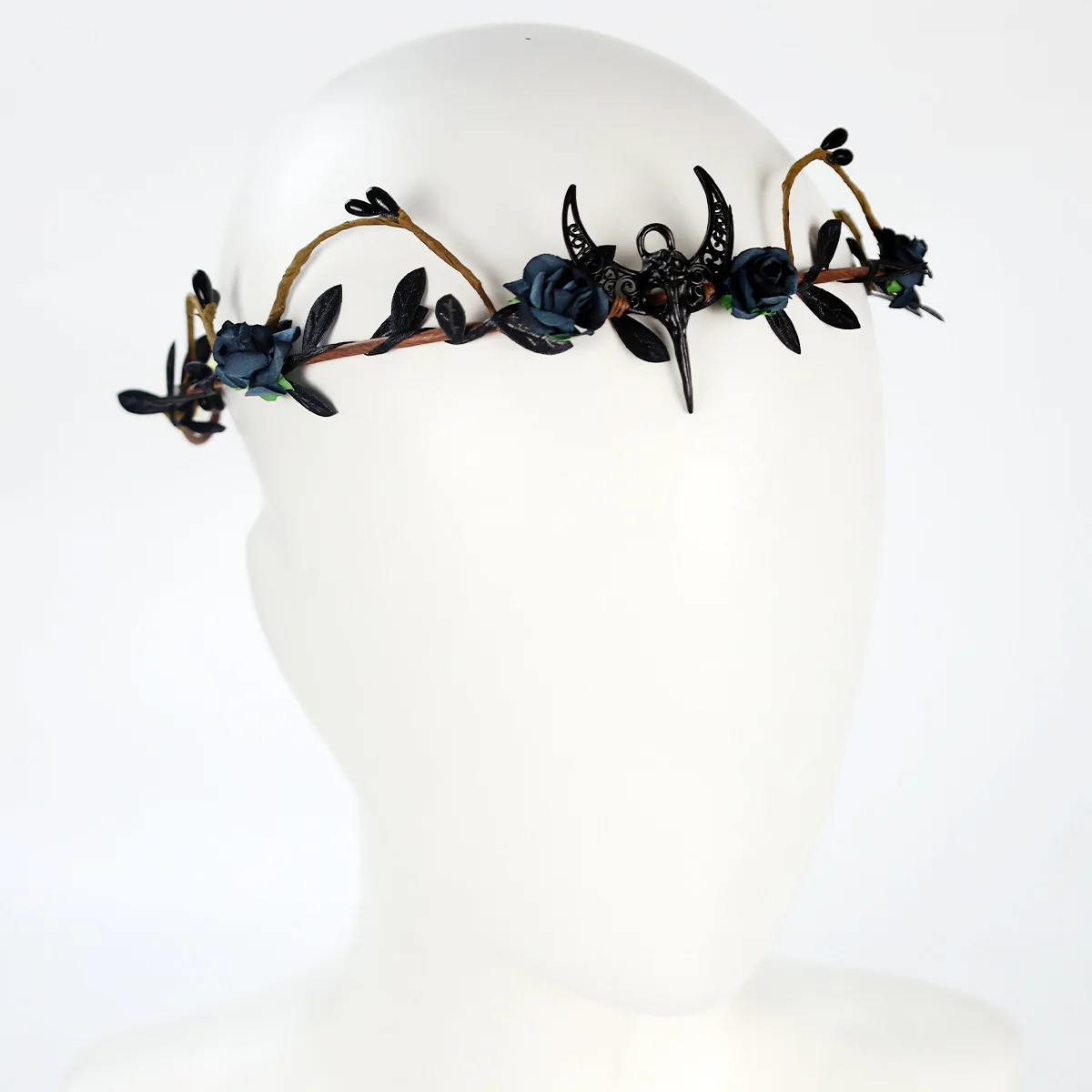 Gothic Halloween Black Crow Moon Flower Headband, Lolita Style Hair Wreath with Forehead Pendant for Women Girls Cosplay Party