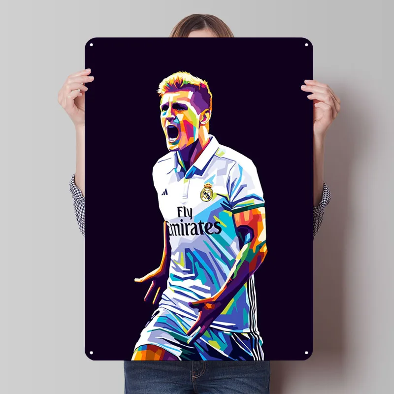 Toni Kroos Tinplate Signs Sport Poster Retro Home Decor Items Vintage Decoration Room Wall Art Mural Vintage Metal Plate Garage