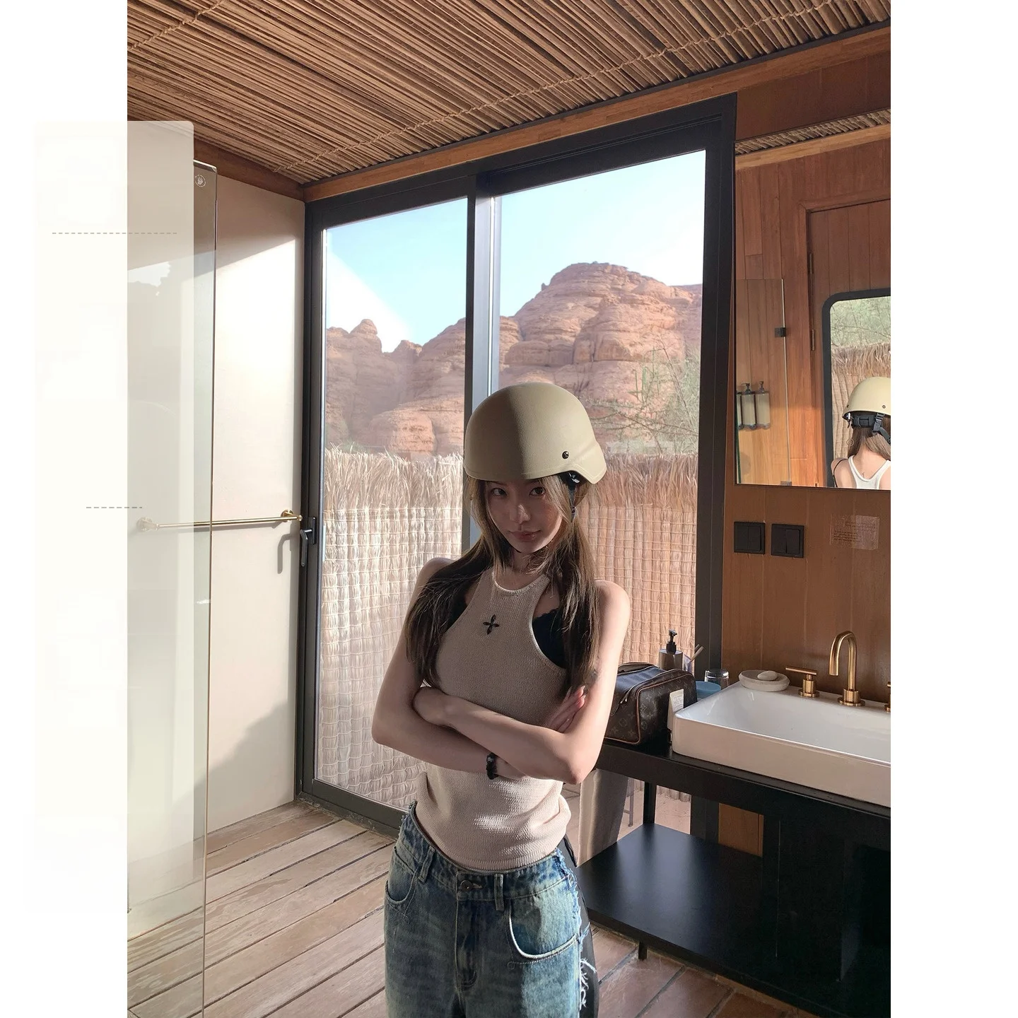 

Жилет YUYUREAL песочного цвета с перекрестным дизайном, женский, приталенный, модный, с лоскутными вставками, с подкладкой на груди, верхняя одежда, лето 2025