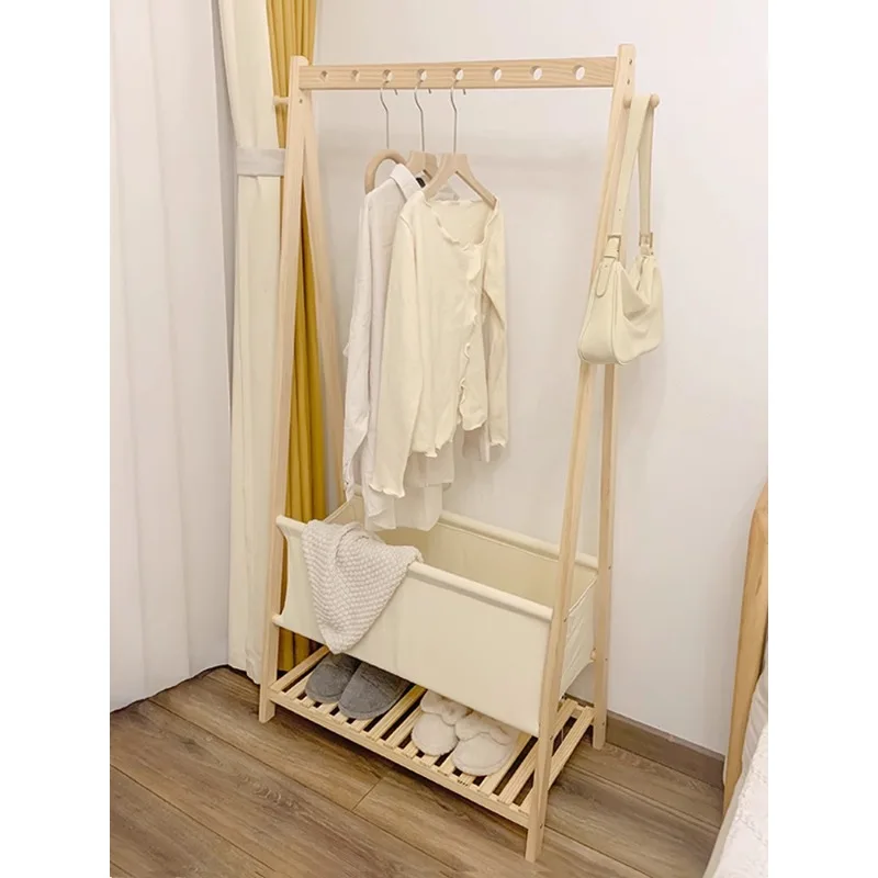 Household coat racks, floor-to-ceiling bag racks, bedroom rooms, solid wood, secondary net storage, and coat shelves next to the