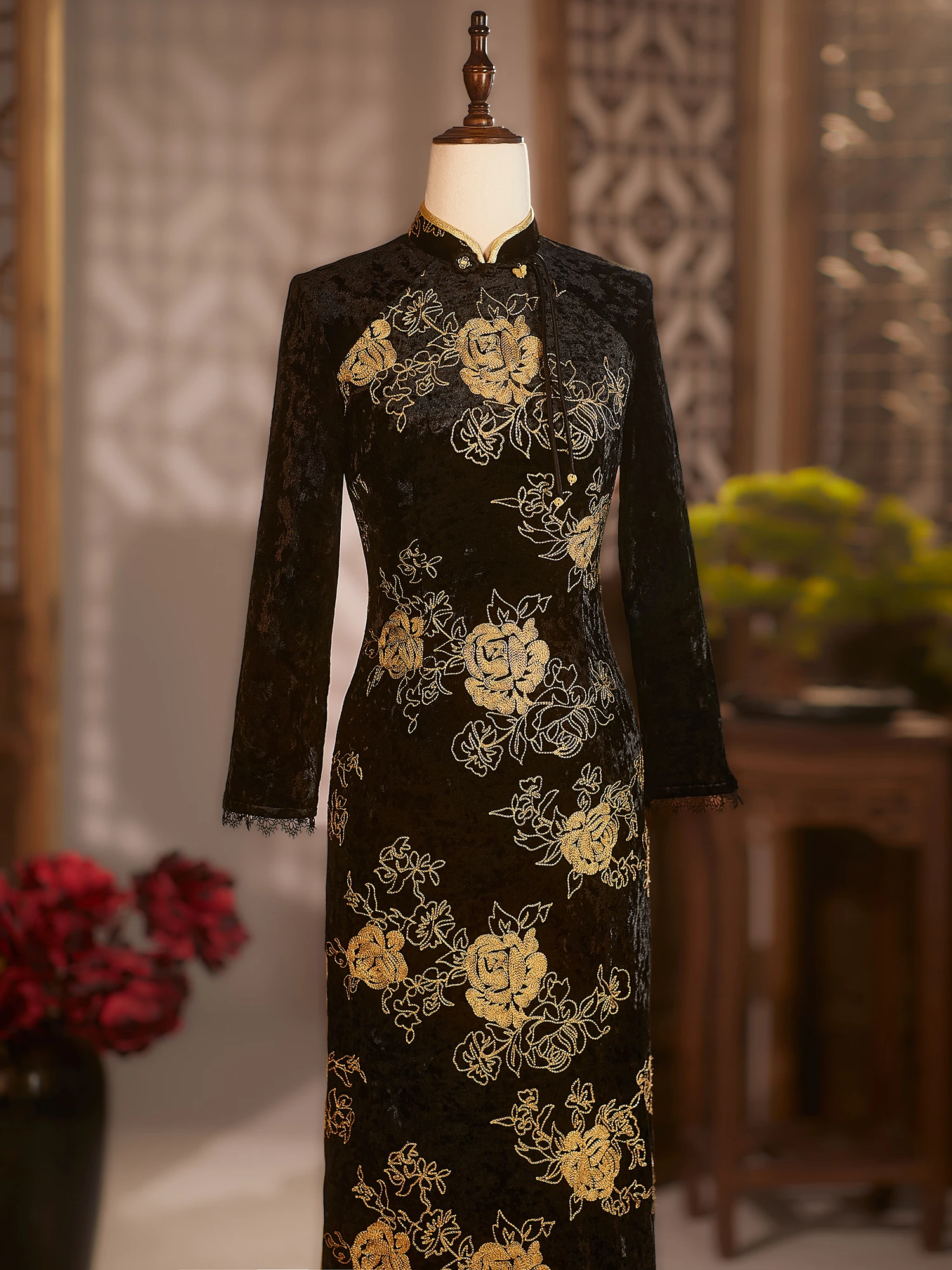 

Bla Velvet Long Sve Embroidered Qipao Dr New Chinese Sle Winter Mommy Annual Meeting Evening Gown Host Warmth