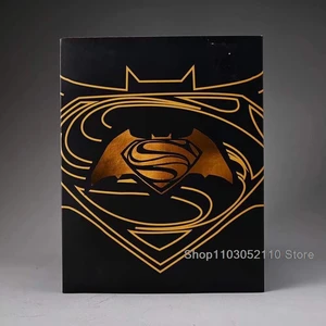 LED Justice League Batman Wonder Woman Superman Figure Model Spielzeug Superhelden Figuren Sammlerspiele 20 cm Geburtstagsgeschenke 8 Hauptverkaufspuppen Wonder Woman - №2