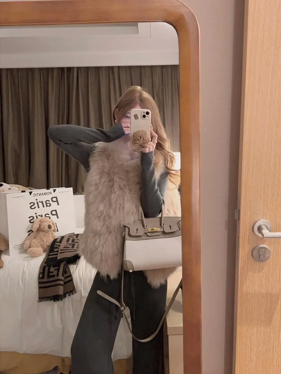 

Yukiss женский меховой жилет пальто свободный теплый корейский Sle осенне-зимняя верхняя одежда для похудения цветной полосатый узор