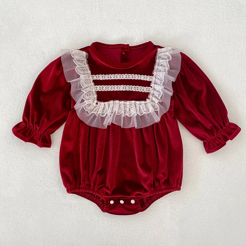 2026 Baby Mädchen Roter Samt-Strampler Langarm Weißer Spitzen-Rüschen-Body Neugeborenen Prinzessin Party Weihnachtsoutfit 0-24M – Detail 2