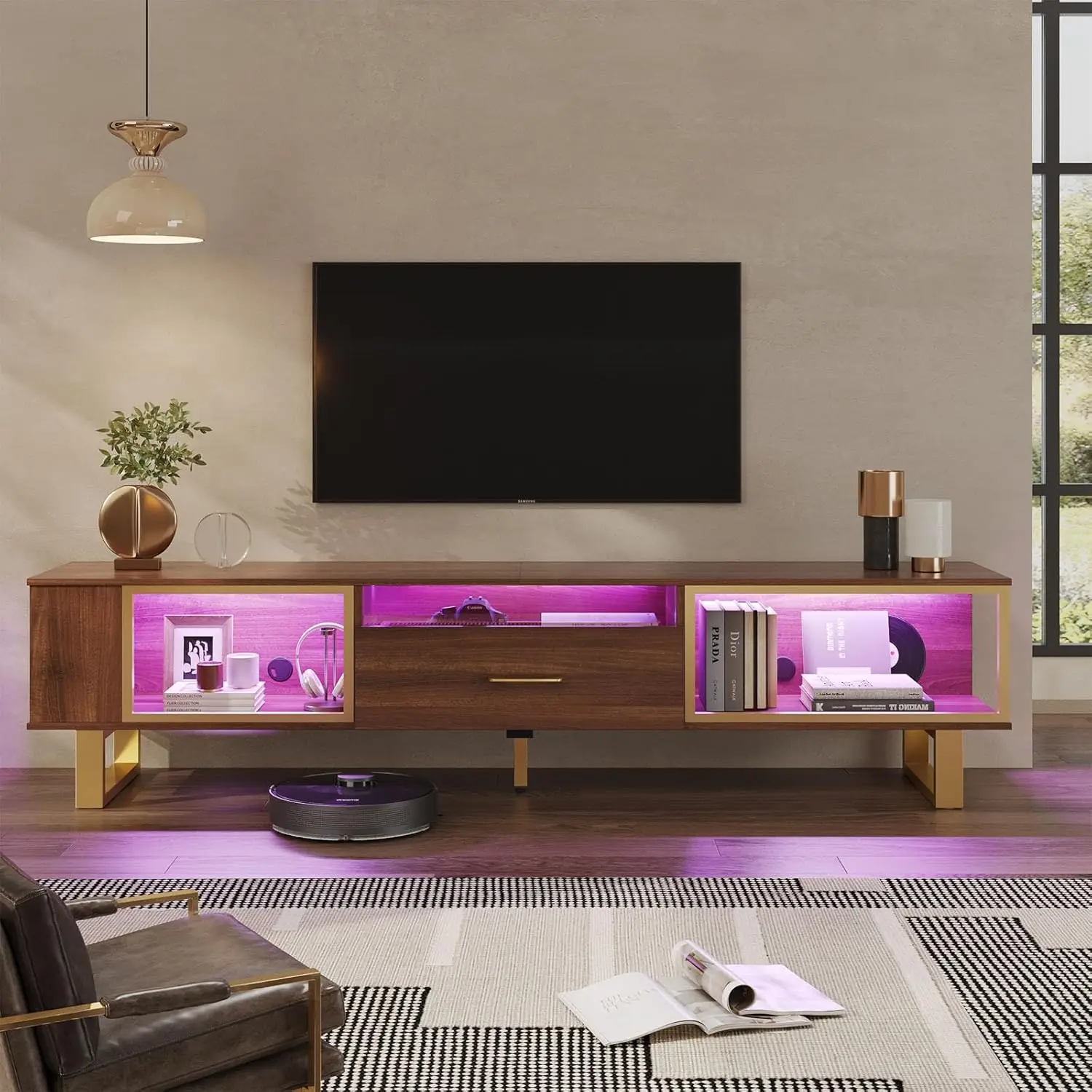 LED 조명이 있는 TV 스탠드, 80인치 TV 엔터테인먼트 센터, 개방형 수납 공간 및 유리 서랍, 모던 월넛 골드 미디어 콘솔