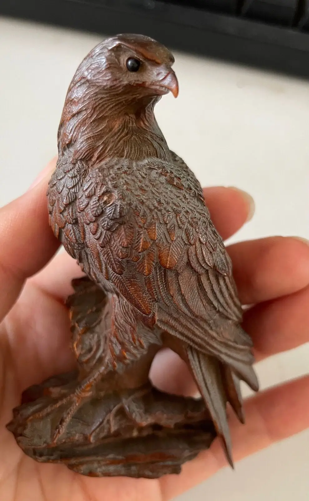 

Japanese boxwood hand carved vivid eagle Figure statue netsuke collectable gift