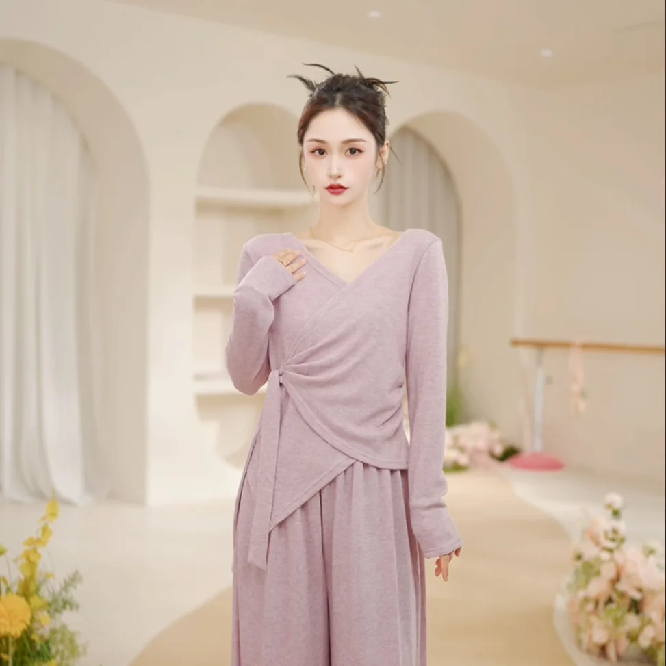 練習服女性の大人の秋と冬の新しい暖かい V ネックストラップカーディガンヨガモダンクラシックダンストップ