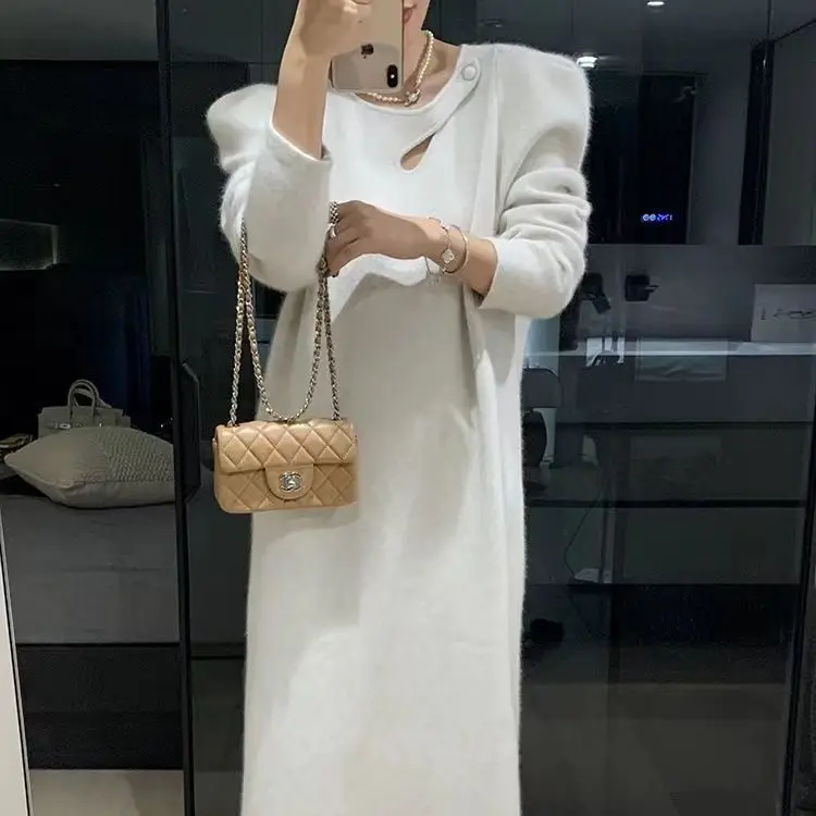 

2024 Autumn/Winter New Soft And Glutinous Bubble Sleeve Knitted Dress Long And Lazy Style Loose And Sweater Pullover Dress M12