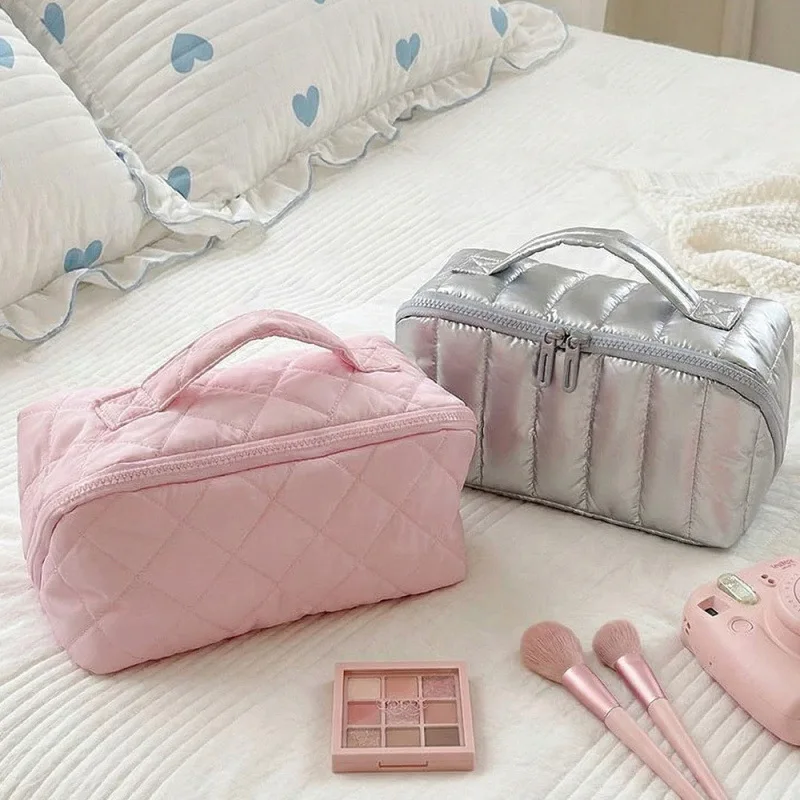 

Niche Rhombus Cosmetic Bag Multifunctional Waterproof Storage Bag Portable Oblique Opening Large Capacity Wash Bag