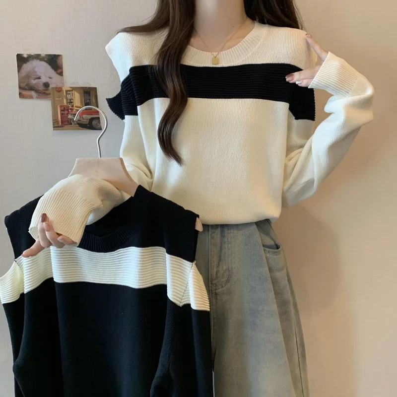 

Design-sensory Hollow Sweater Women Winter Off-shoulder Sweater Fashionable Simple Inner Base Top