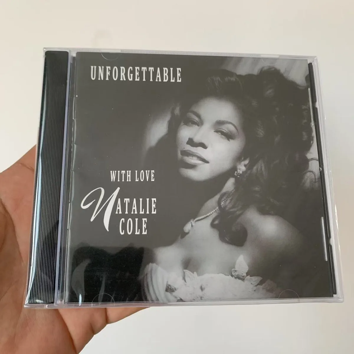 

Natalie Cole Unforgettable with Love - Timeless Jazz Vocal Classic Masterpiece Collection with Iconic Tracks