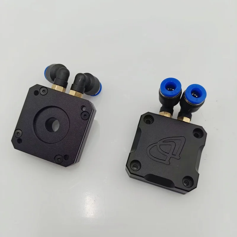 Funssor 1Set NEMA17 Stappenmotor Dual Endcap Waterkoeling Door DerrickDarrell NEMA17 Motor Vloeistofkoeler