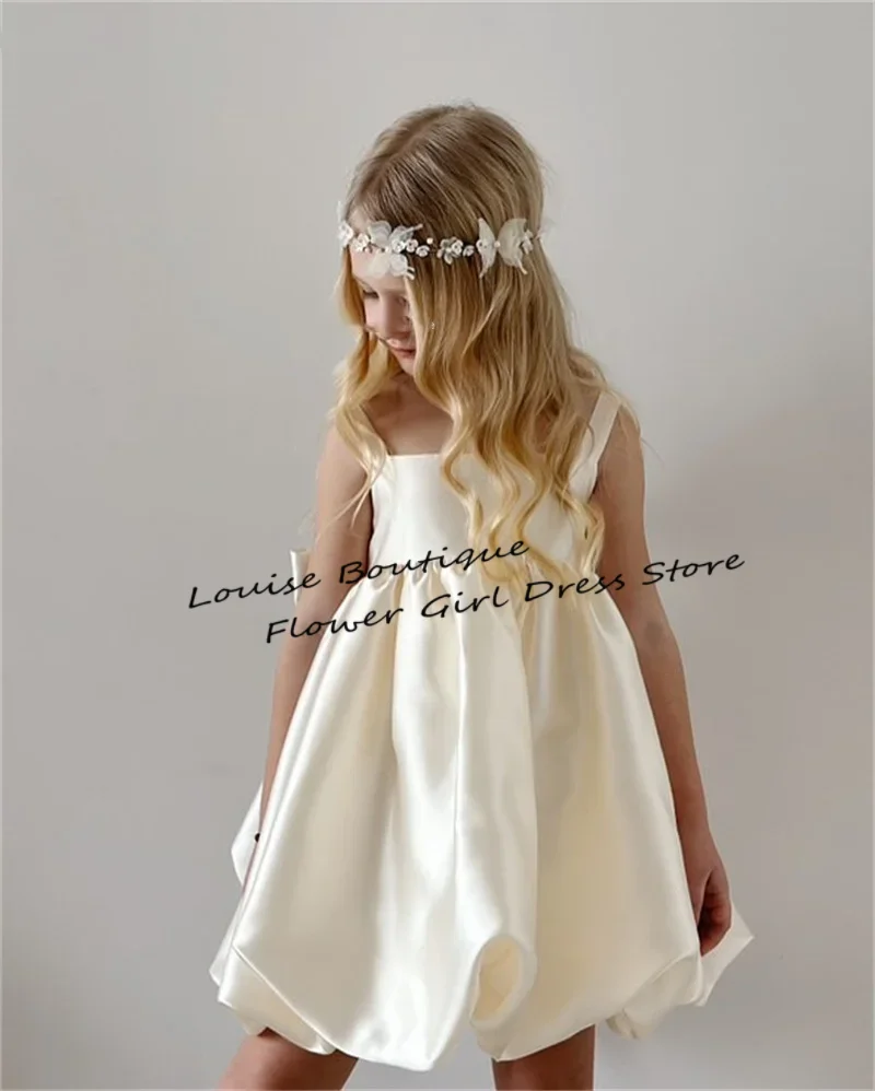 Booma ألف خط زهرة فتاة فساتين القوس الساتان بنات فساتين حفلات الزفاف السباغيتي حزام بلا أكمام فساتين مخصصة