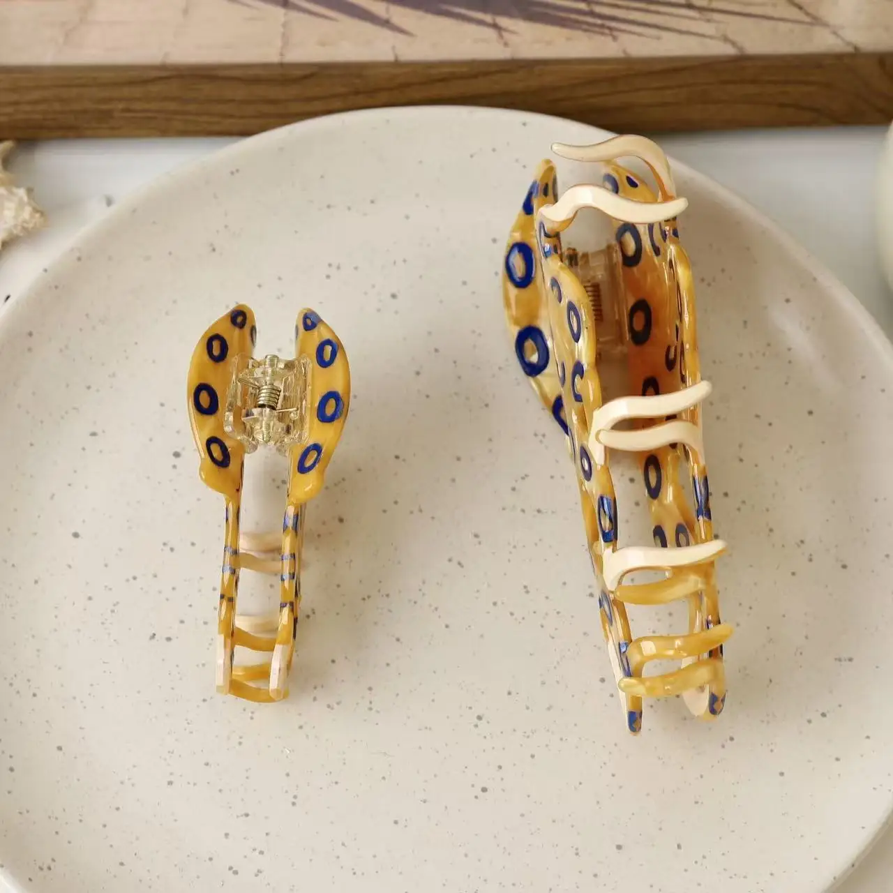 

Funny Oversize Acetate Octopus Shark Hairpin Hair Clip Claw For Women New Marine Animal Barrettes Thick Hair Accessories Gift