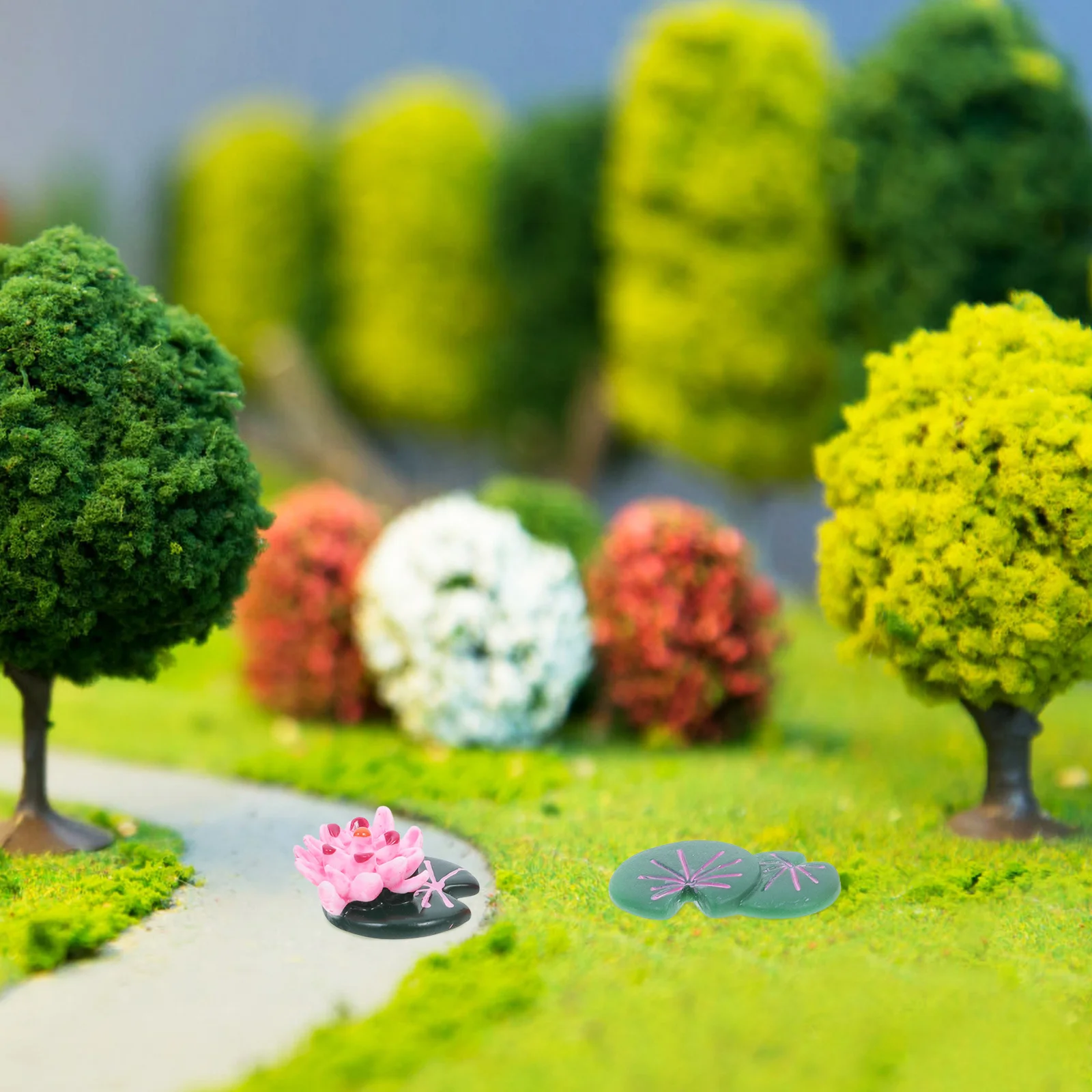 

30Pcs Aquarium Scene Miniature Fish Resin Decorations Lotus Leaves Flowers DIY Landscape Craft Home Office Garden Decor