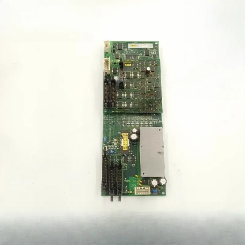 

Детали подходят для платы связи лифта Toshiba COP-NLA/UCE1-270C/2N1M3275P001-A/UCE44-271L3