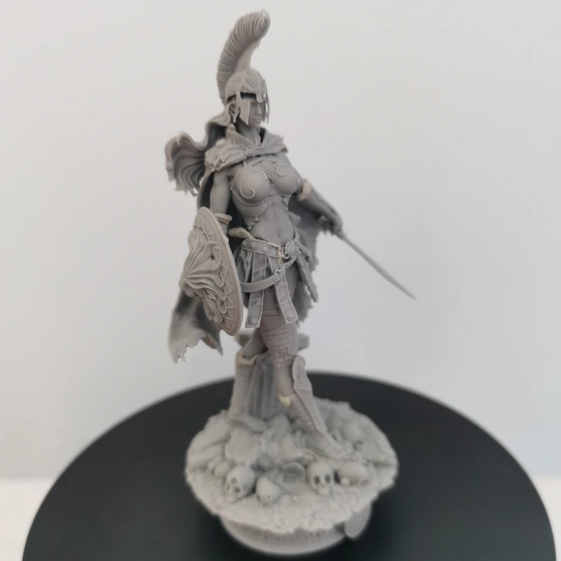 110mm 1/24 Scale Spartan Female Warrior Armed Scene Statue Resin Model Kit Miniatures GK Unassembled and Unpainted  Diorama Toys