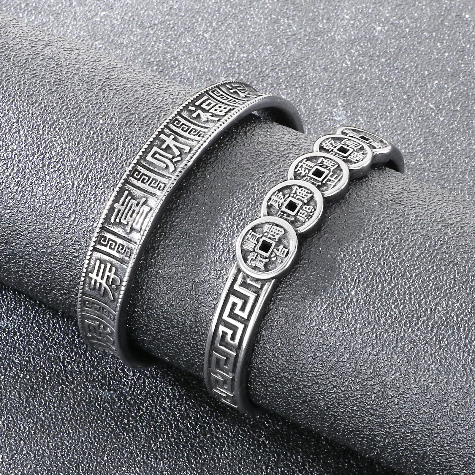 Vintage Stainless Steel Cuff B - Ethnic Fashion Co In recension och pris