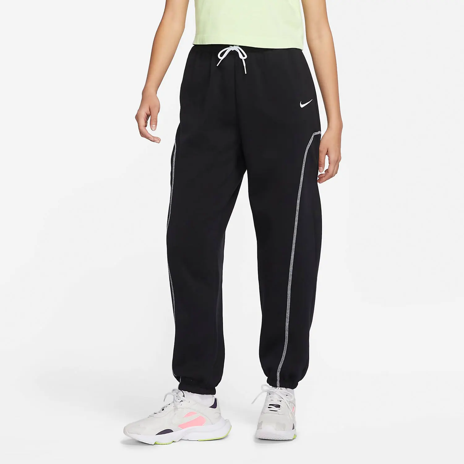nike-authentic-oversized-women's-sports-running-training-cuff-pants-dm6368-010