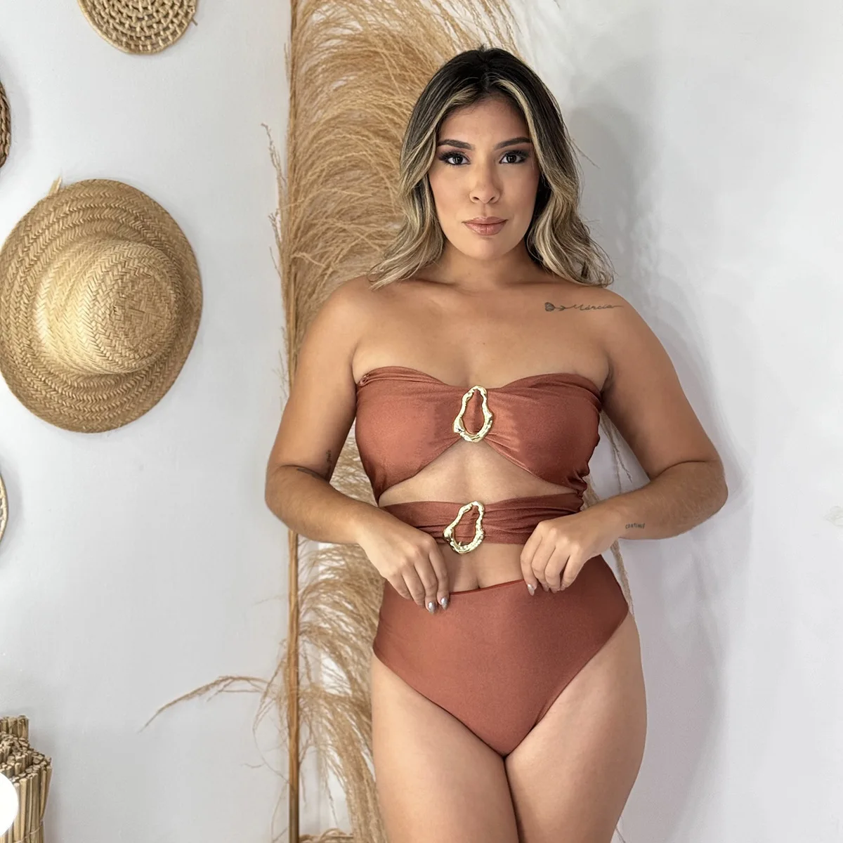 

3 Colors Sexy Metal Rings Cut Out Women Swimwear Bandeau One Piece Swimsuit Female High Leg Cut Bather Bathing Suit Swim