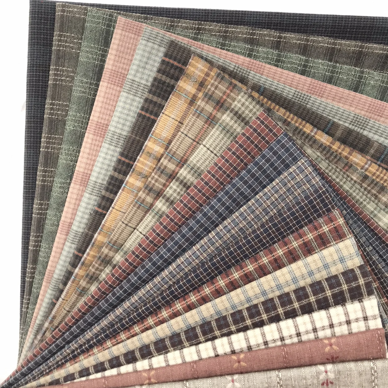 Lattice series DIY Japan Little Cloth group Yarn-dyed fabric,for sewing Handmade Patchwork Quilting ,For Sewing Doll clothes