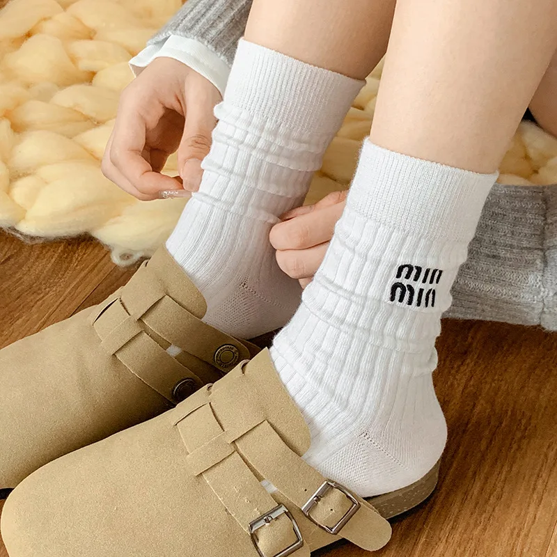 1 Pair Fashion Autumn Winter New Women Socks Cotton Embroidery Middle Tube Designer Socks Pure Color Sports image 4