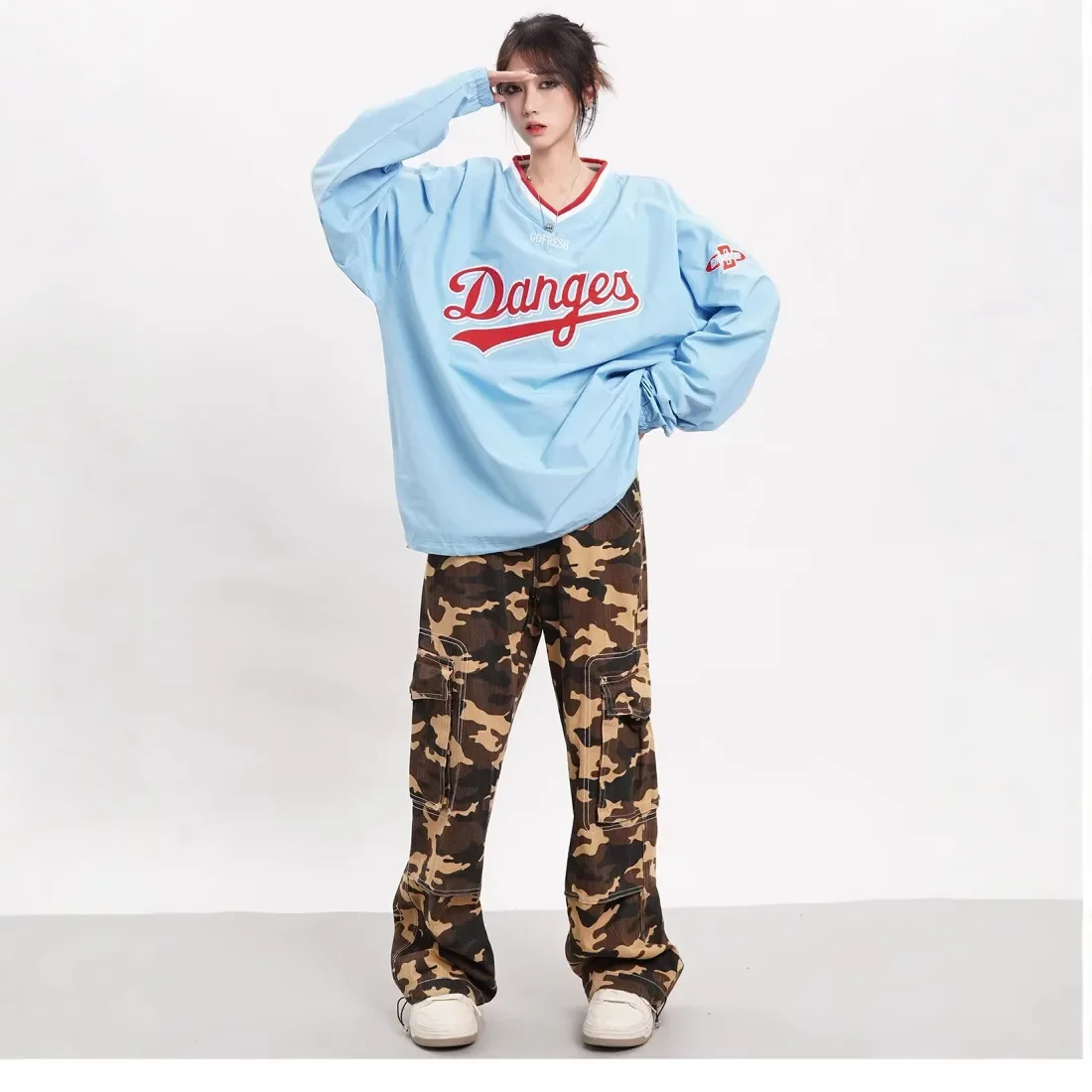 الرجعية الأمريكية نمط فضفاض صالح البلوز عارضة الشارع الشهير للأزواج الرجال النساء ربيع الخريف الخامس الرقبة المطبوعة أعلى