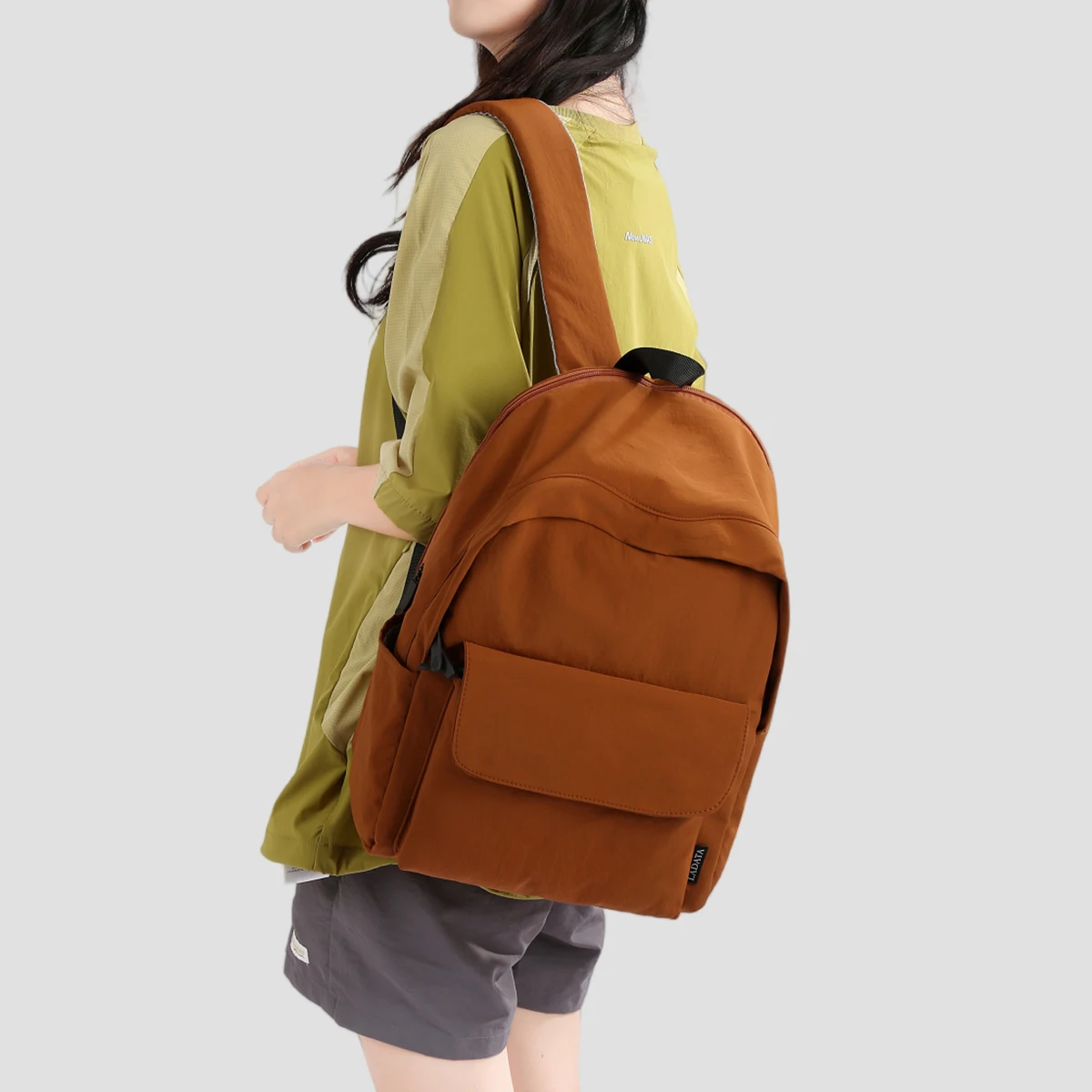 Schultasche, große Kapazität, Computertasche, Sport, Reisen, College-Studenten-Rucksack, Mädchen, Junior High School, High School, Schüler-Rucksack, Bergsteigertasche, einfache Klasse, lässig