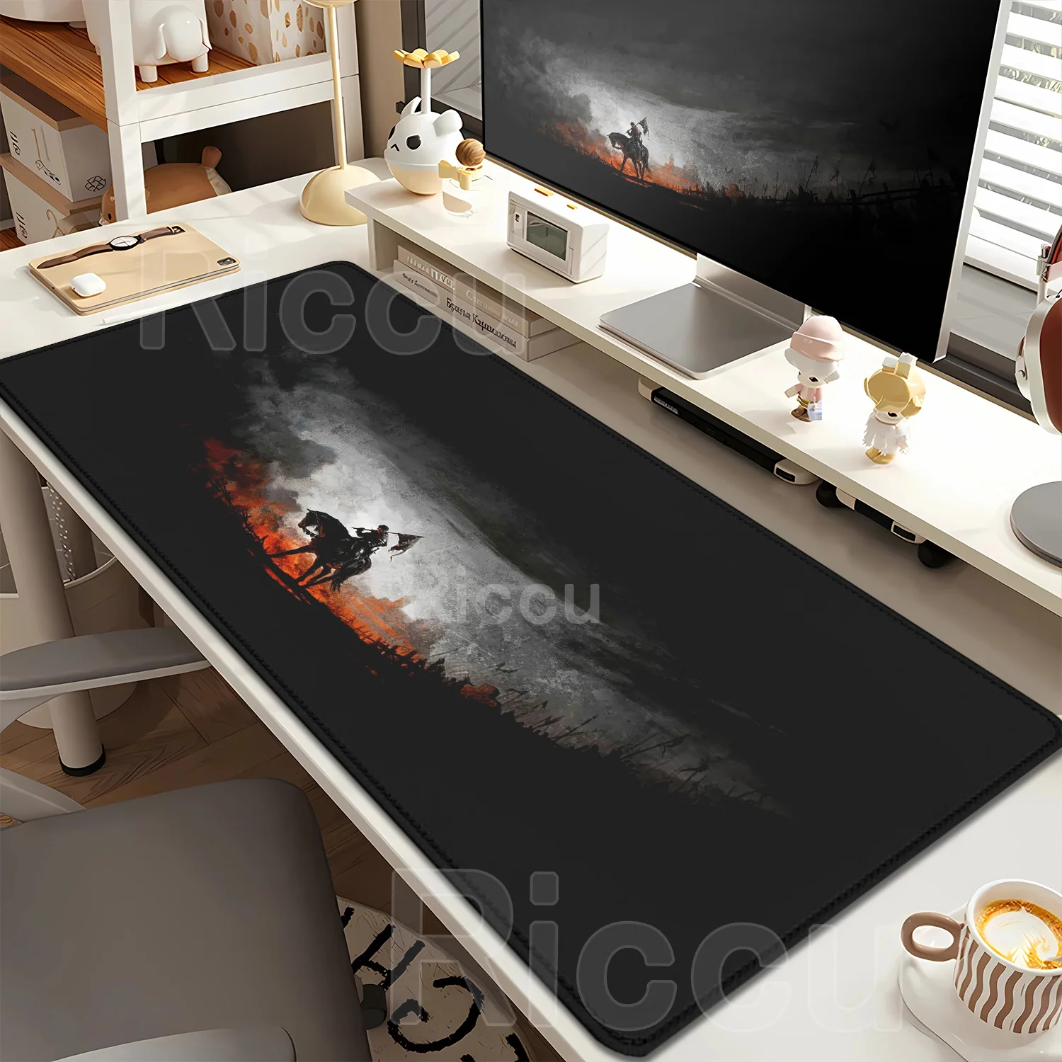Medieval Knight with Sword Mouse Pad Large Rubber Anti-slip PC Desk Accessories Mousepad for Office and Gamer Keyboard Decor Mat