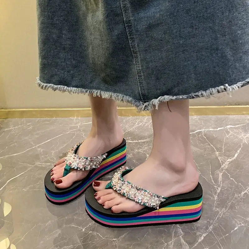 

Summernew Arrival Rainbow Bottom Heightening Slippers Beach Shoes Plaidthick Sole Slippers Women's Soft Flip-flops