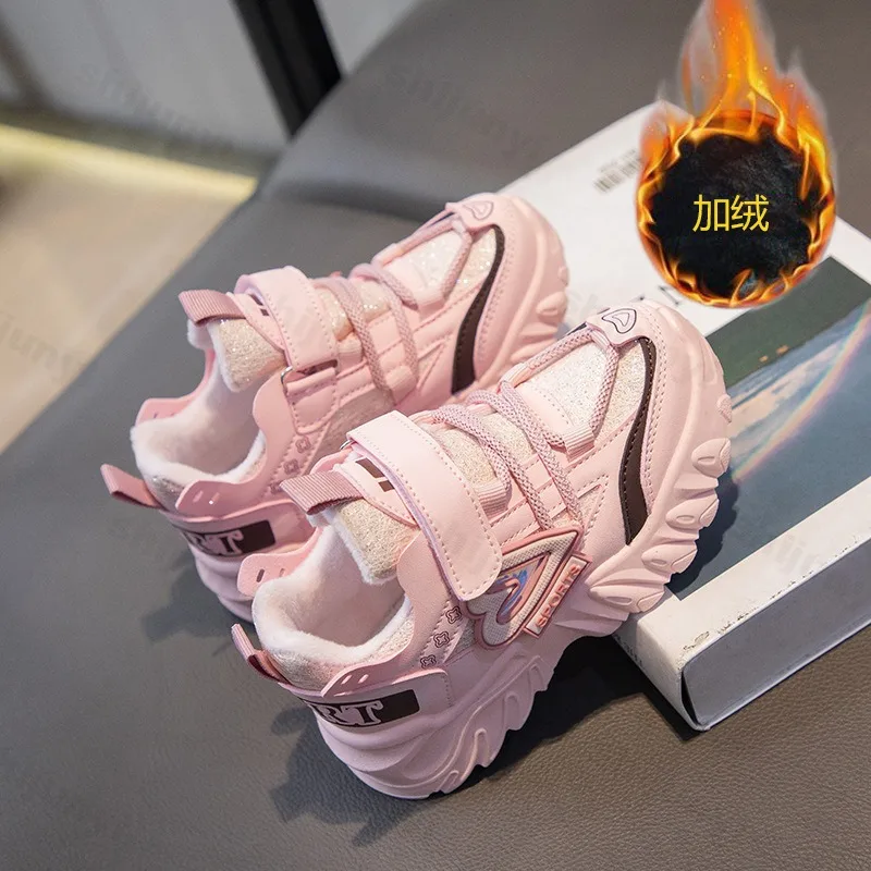 أحذية رياضية للأطفال 2025 شتاء دافئ مريح في الهواء الطلق أحذية قطنية موضة مضادة للانزلاق الفتيات حذاء كاجوال أحذية رياضية للجري #4