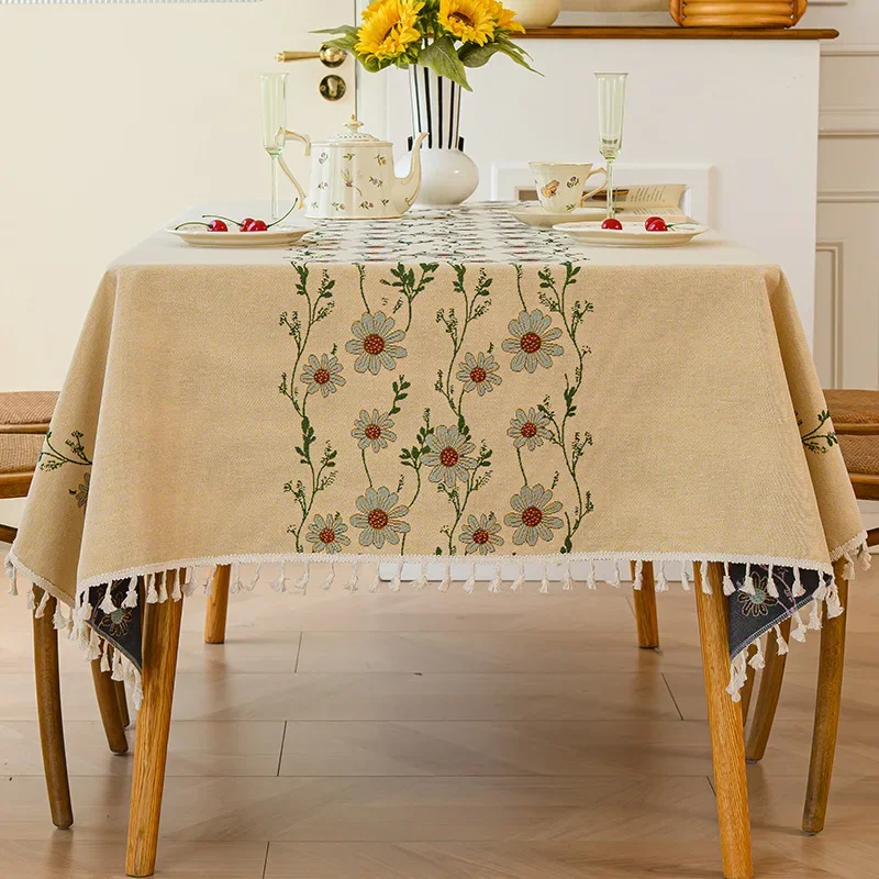 Embroidered Tassel Tablecloth Rectangular Light Luxury Retro Fabric Mat for Household Dining Tables Tea Tables Hotel Decoration