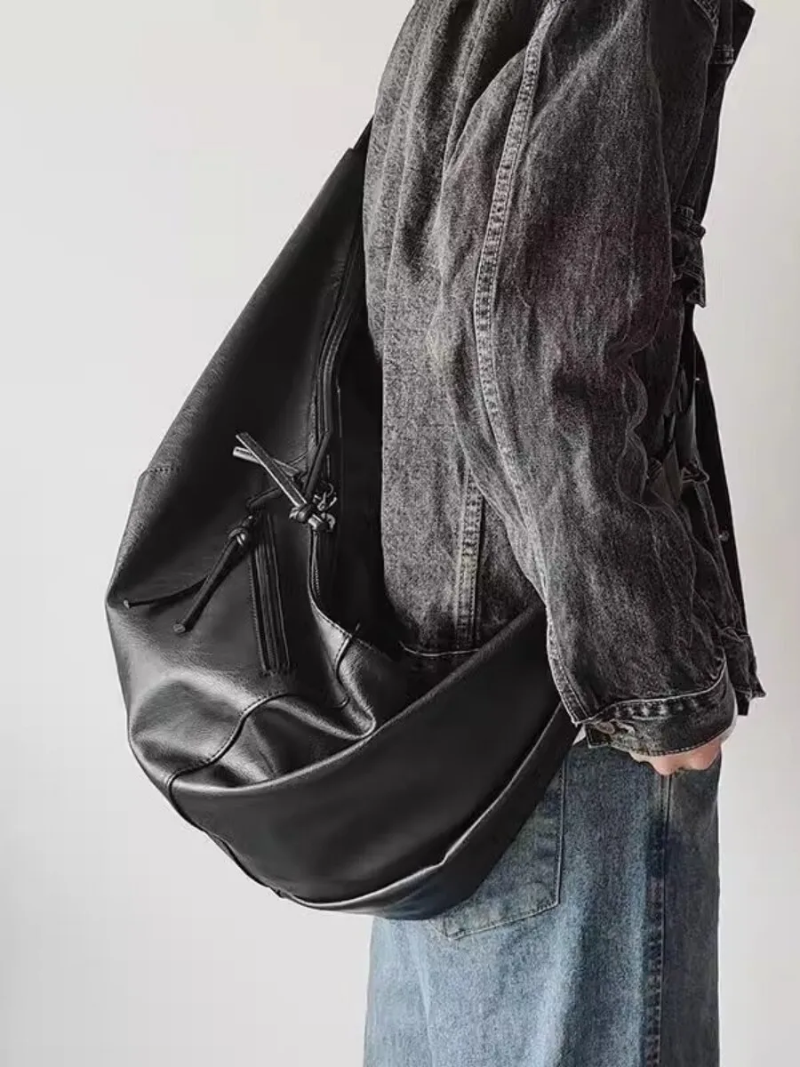 sac-de-moto-grande-capacite-en-forme-de-dumpling-sac-bandouliere-decontracte-pour-homme-sac-a-l'epaule-en-cuir-souple-personnalise