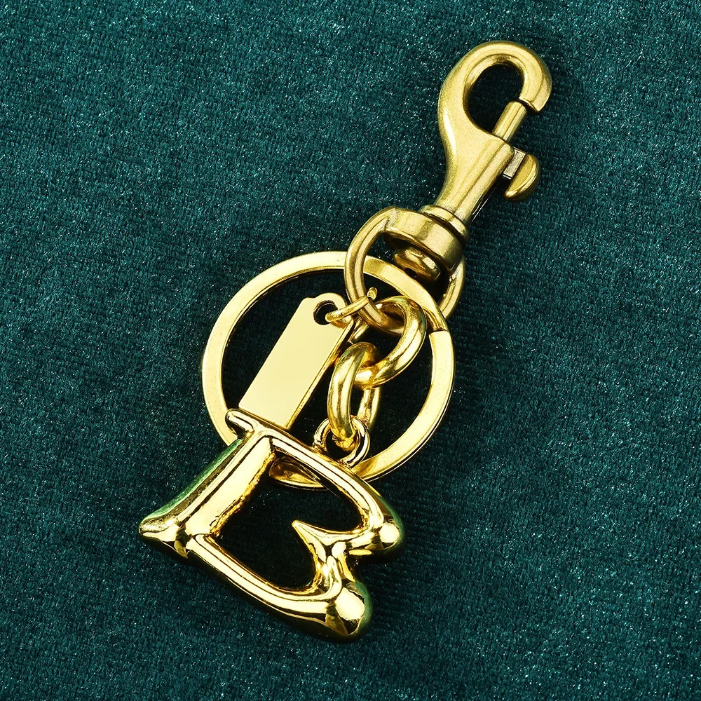 

2025 Letter keychains, high-end car keychain pendants for both men and women