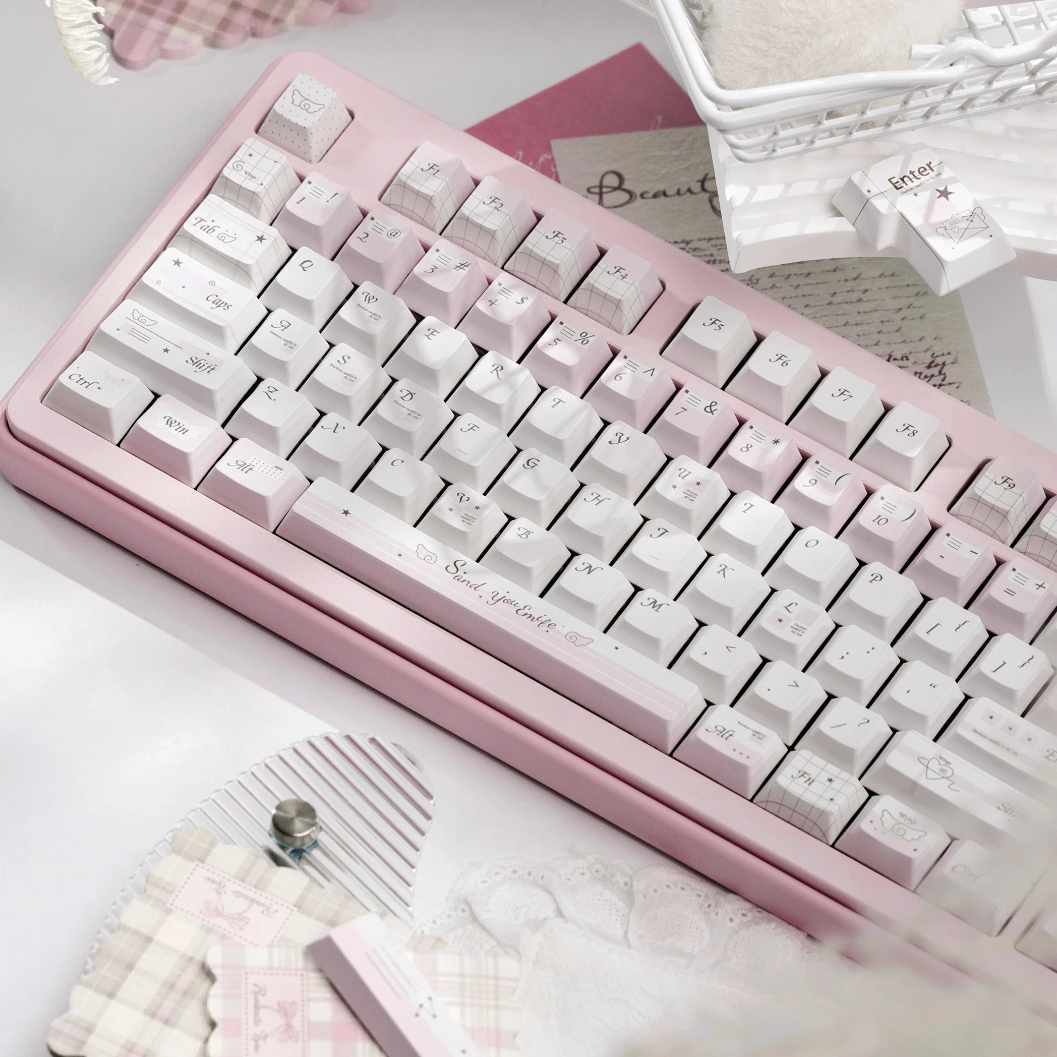 

Оригинальный колпачок для ключей с буквой Купидона, 129 клавиш