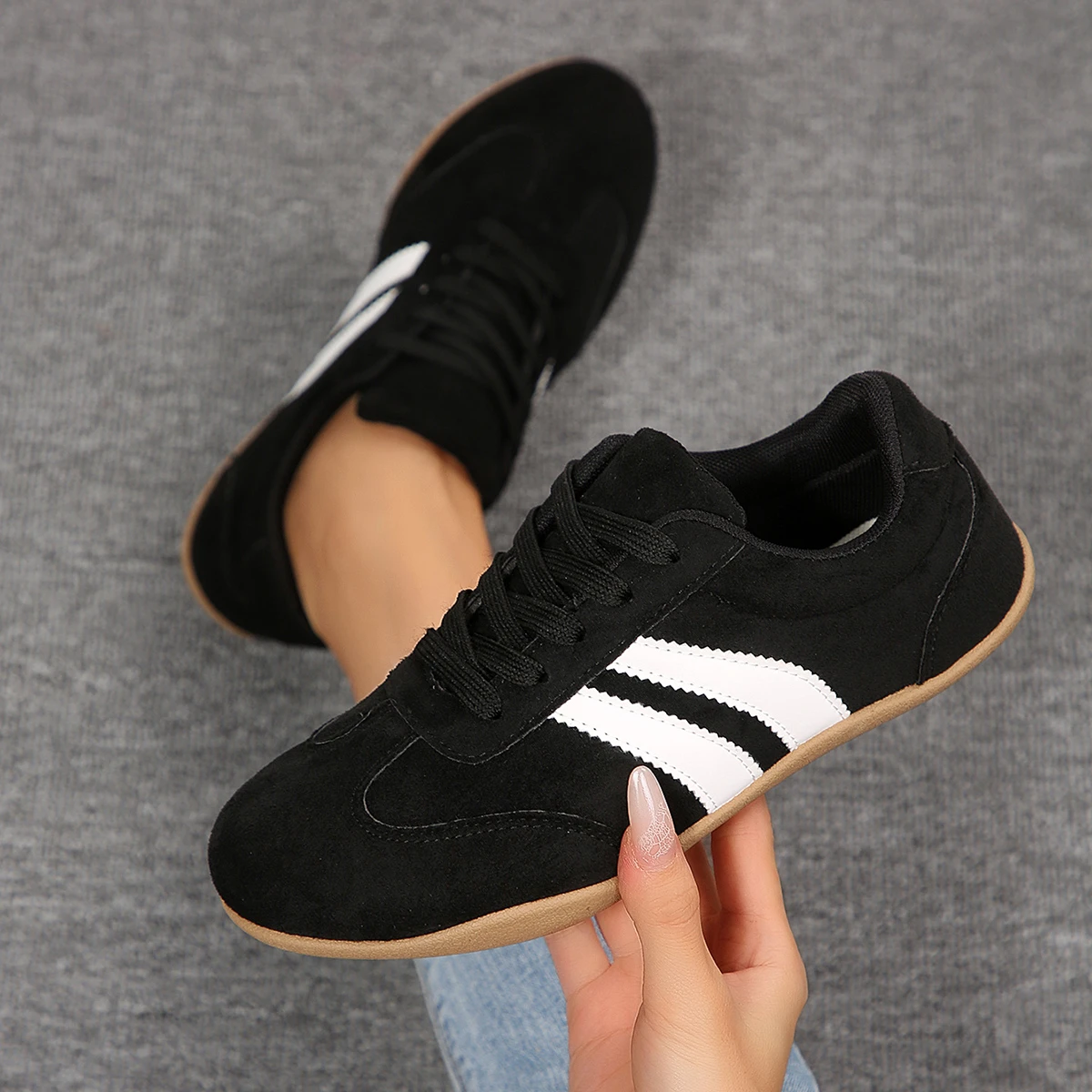 Spring and Autumn Elegant Soft Soled Running Sports and Leisure Shoes Fashionable Best Selling New Comfortable Women's Shoes