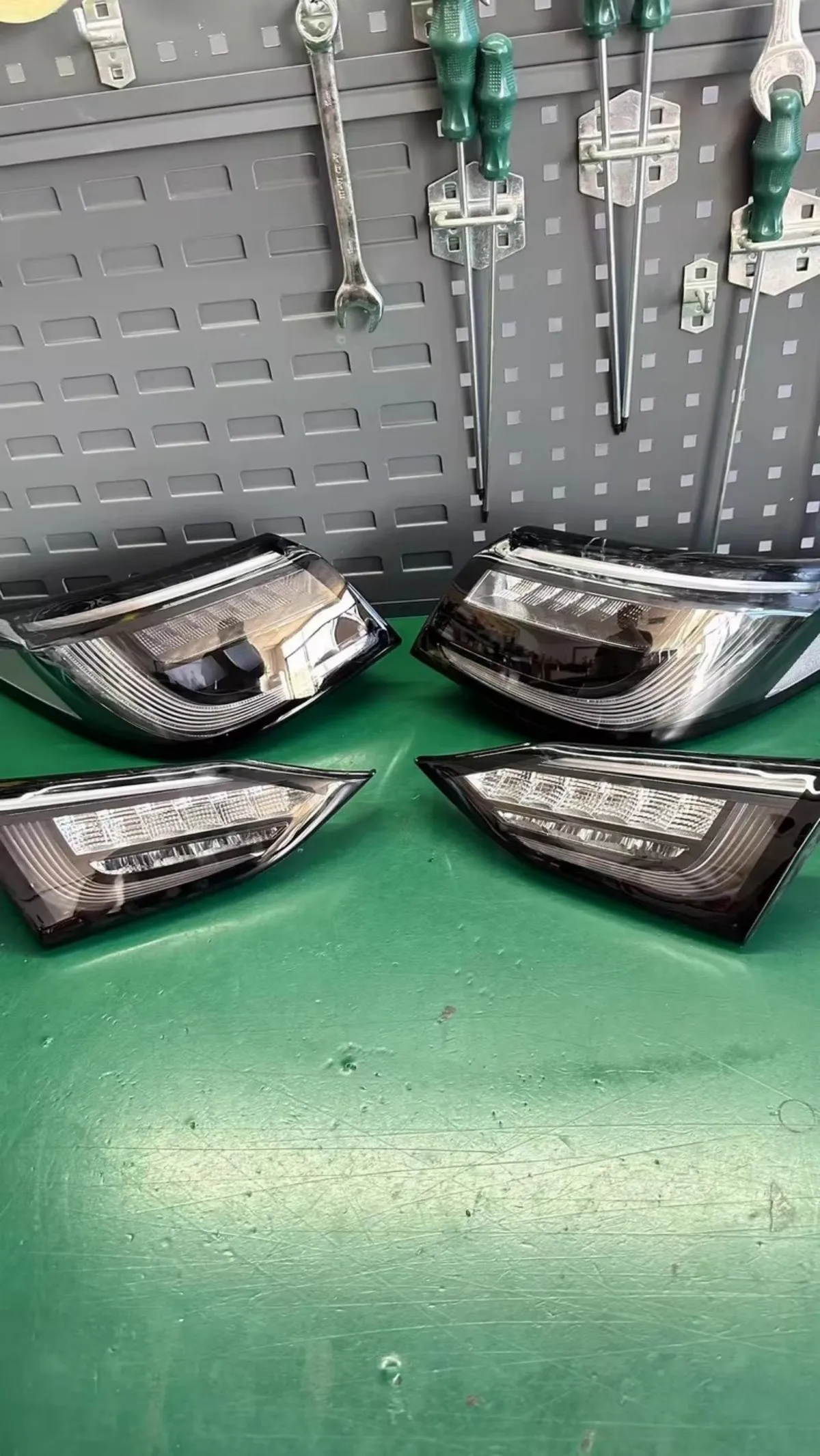 

Car LED Tail Light Tail lamp for Infiniti Q50L Brake Driving Reversing Lamp Turn Signal