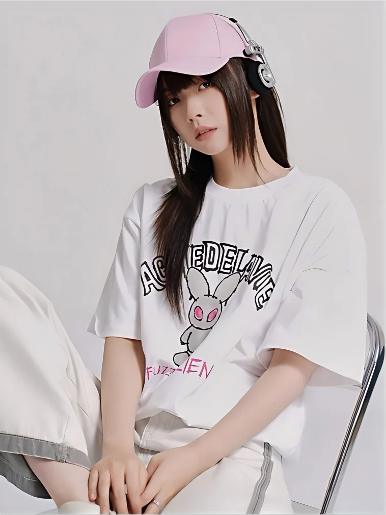 2026 Fashion ADLV Flauschiges Alien-Kaninchen-Grafik-T-Shirt, Koreanisches Streetwear-T-Shirt aus weißer Baumwolle mit Rundhalsausschnitt für Herren & Damen – Lässige Mode