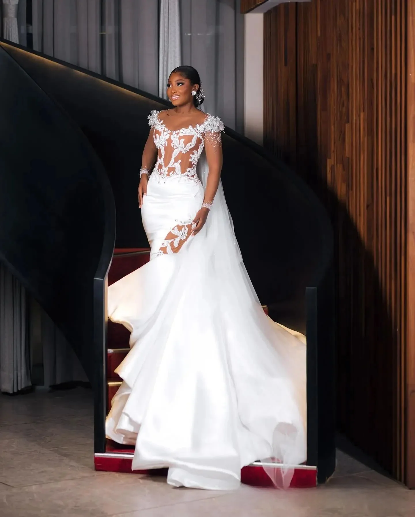 Customized  Mermaid Bridal Gowns Illusion Mermaid Wedding Gowns Black Women Long Sleeves Appliqued Beads Lace Dress